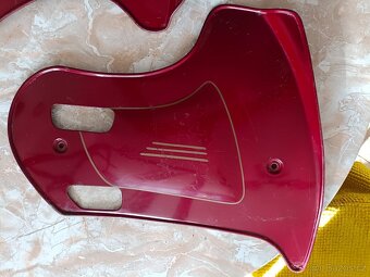 Kryt motoru Jawa - 2