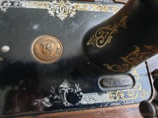 Šlapací šicí stroj Wettina Familiae 1888 - 2