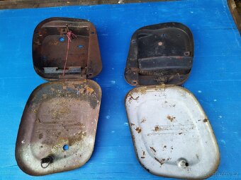 Jawa 250,350 kyvačka boční kastliky - 2