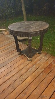 Starozitny jidelni stul - starozitnost - 2