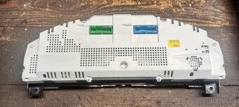 VW Phaeton 2014 Tachometr 3D0920886C - 2