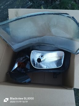 Přední světlo Ford transit - 2