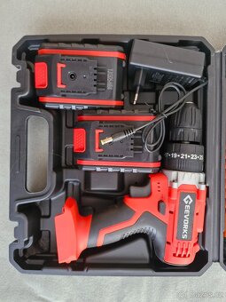 Aku vrtačka s příslušenstvím - 2