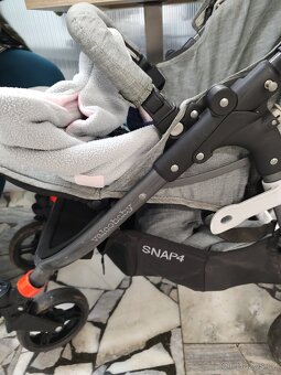 Sportovní kočárek - 2