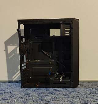 Počítačová skříň, SilentiumPC Brutus M10 černá - 2