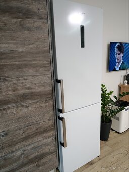 Kombinovaná chladnička s mrazničkou, - 2