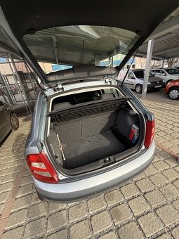 Fabie M1 Hatchback 2003 - 2