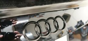 Znak na vozy(Logo na vozy Audi ) Černá , Chromová - 2