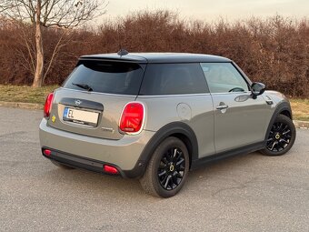 Mini Cooper SE ELEKTROMOBIL / top výbava / záruka / DPH - 2