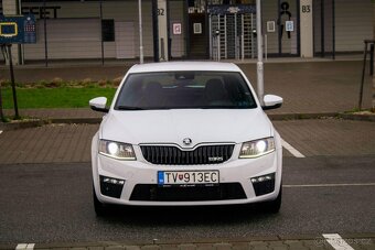 Škoda Octavia 2.0 TDI CR DPF RS DSG - 2