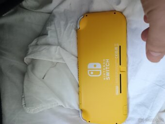 Nintendo switch lite 32gb top - 2
