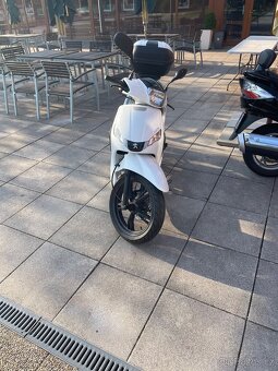 Peugeot tweet 125 ccm - 2