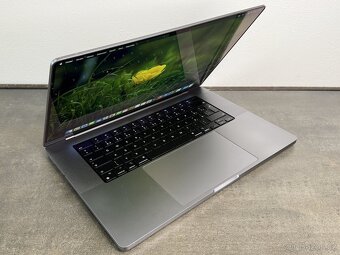 MacBook Pro 16'' 2021 / M1 Pro / 16GB / 512GB SSD - DPH - 2