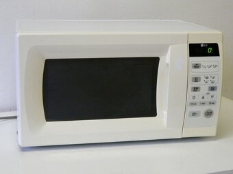Mikrovlnka LG - 2
