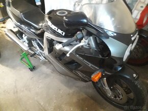 Suzuki GSX-R 1100 - 2