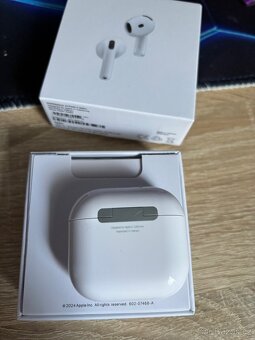 Sluchátka Apple AirPods 4 s aktivním potlačováním hluku - 2