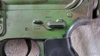 elektrická airsoftová zbraň M4A1 G&G s příslušenstvím - 2