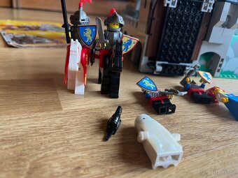 Prodám LEGO Castle 6081 – Královský hrad na kopci (1990) - 2