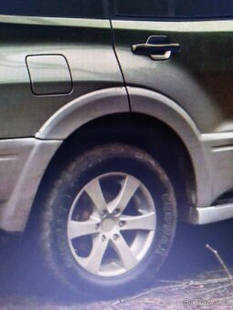 Disky 18 Mitsubishi Pajero - 2