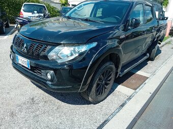 Prodám Mitsubishi L200 Rok 2019 Havarovany - 2