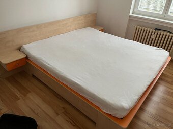 Prodám kompletní ložnici SLEVA 9999kč - 2