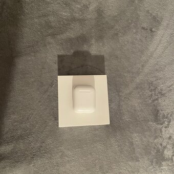 apple airpods 1 . generace - 2