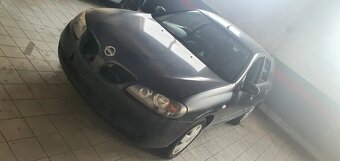 Nissan Almera Angličan - 2