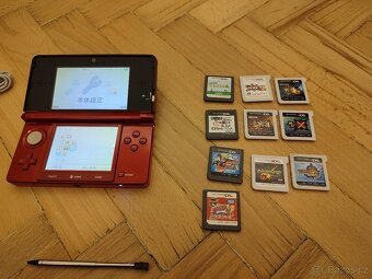 Nintendo 3ds červené + 10 her Super stav - 2