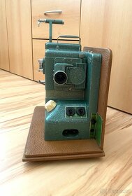 Stará promítačka - 2