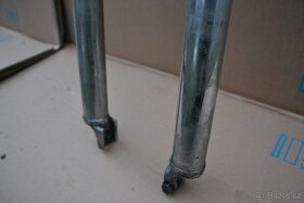 JAWA 350/634 Přední vidlice s brýlemi a řídítky. NOVÁ CENA - 2