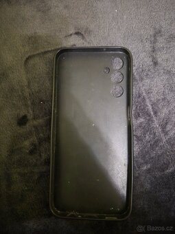 Kryt na telefon a ochranné skla - 2