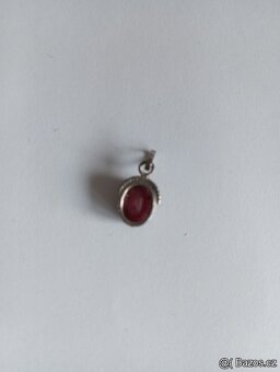 přívěsek s rubínem ve stříbře (Ag) - 2
