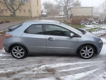 Honda Civic 8g 1.8i-Vtec,Tažné,(REZERVOVÁNO do 7.12) - 2