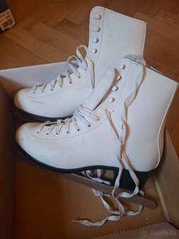 Dámské lední brusle vel. 41 - 2