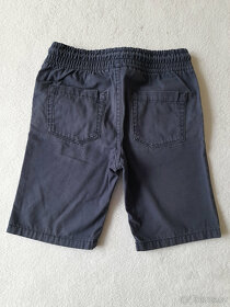 Chlapecké kraťasy vel. 122 - 2
