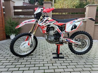 Prodám Hondu CRF 450 R 2016 - 2