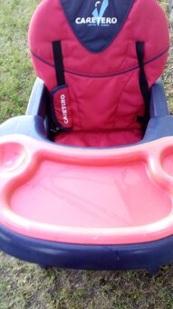 Dětská židlička se stolkem - 2