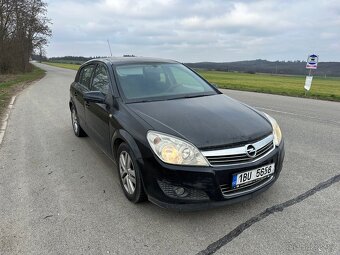Opel Astra H  1.6 - 2