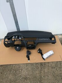palubni deska palubka vw rapid airbagova sada 5ja - 2