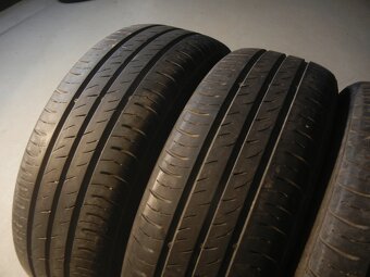 Letní pneu Kumho 185/60R15 - 2