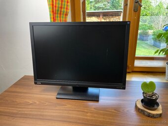 22" LCD monitor BenQ - 2