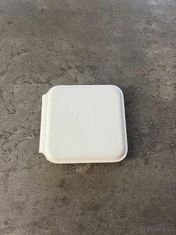 Apple Bezdrátoá dokovací stanice MagSafe - 2