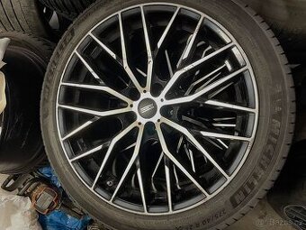 21" sada: 4x letní pneu MICHELIN, 4x senzory tlaku, 4x disk - 2