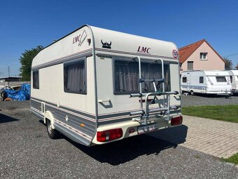 LMC Luxus 475 / PEVNÁ POSTEL 100 km/h - 2