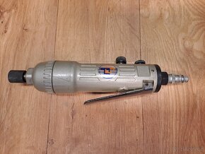 Pneumatický štoubovák Gison GP na klasické šestihran bity - 2