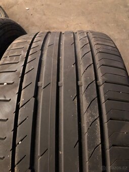 285/40/21 prodám 2 ks letních pneu - 2