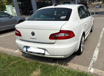 Škoda Superb - 2