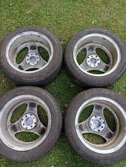 D&W Dezent r15 3-paprskové dvojí rozteč - 2