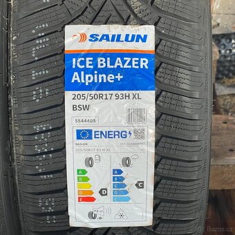 Nove Zimni pneu 205/50 R17 93H XL Sailun - 2