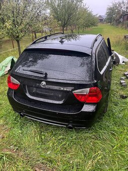 Bmw e91 335i po nehodě - 2